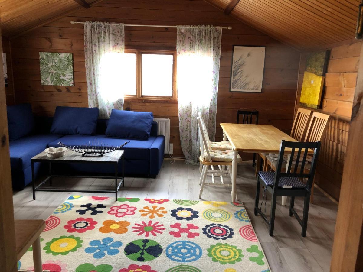 Three Rooms Stuga I Stugby Near National Park Undenas Bagian luar foto